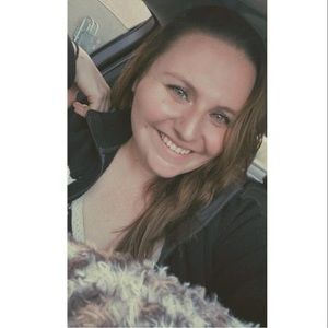 Meet your Posher, Shelby